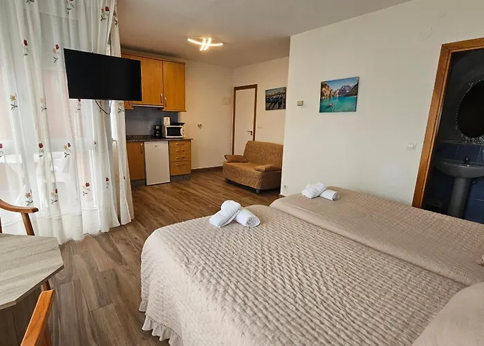 Complejo Turistico El Merendero 3*